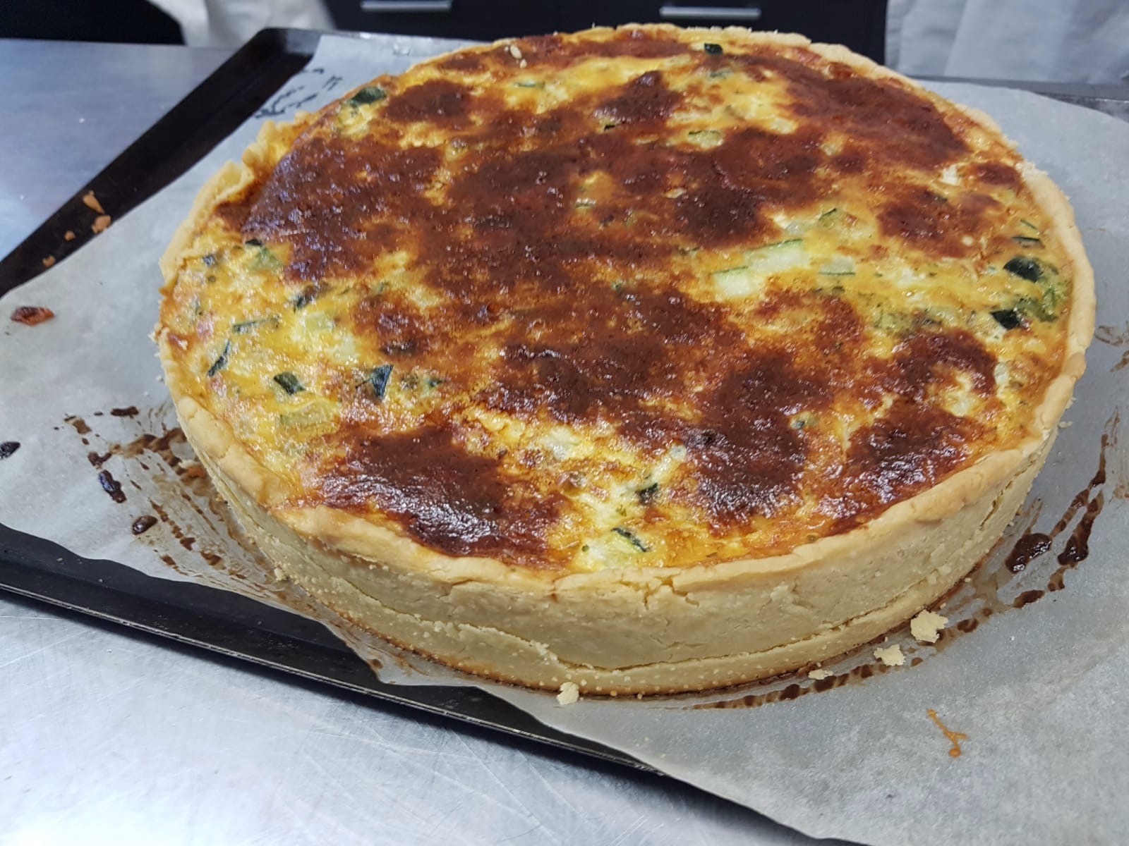 QUICHES