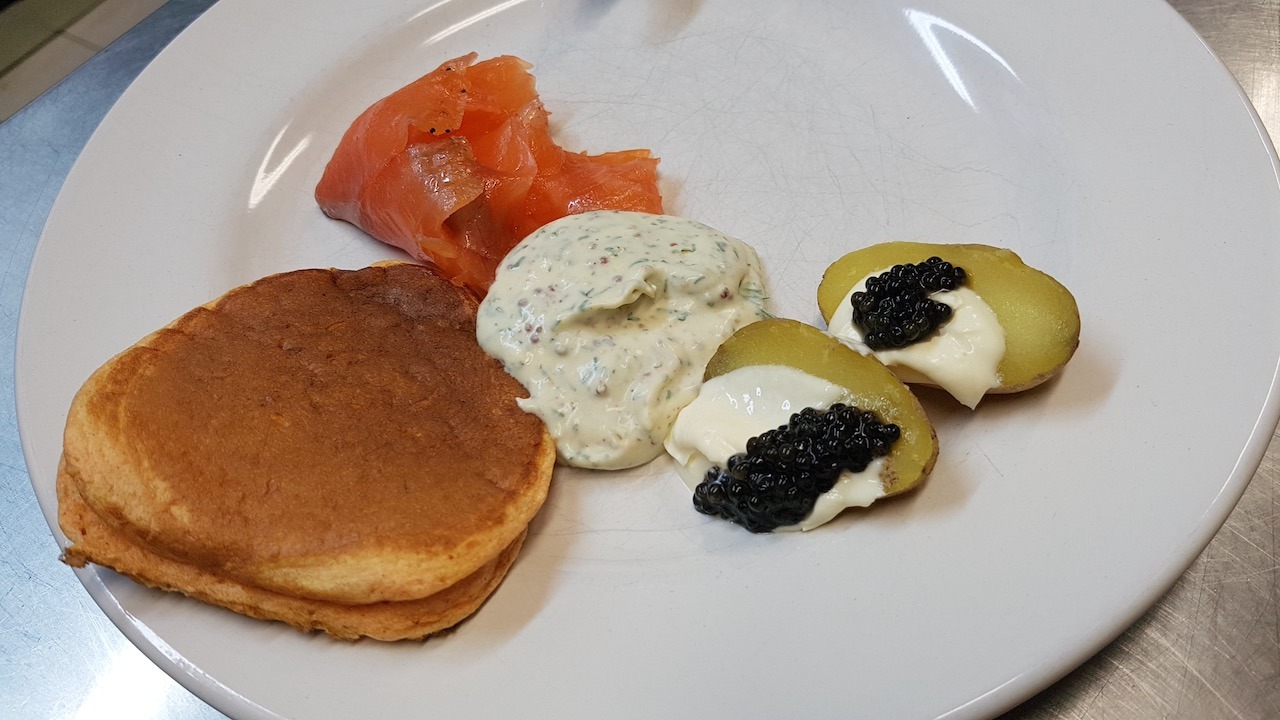 Saumon gravlax et sa sauce