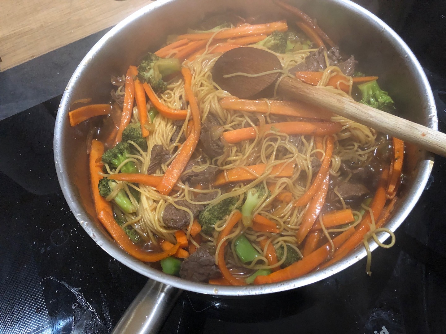 Nouilles sautées au brocoli et au boeuf