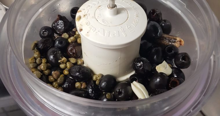 TAPENADE D’OLIVES NOIRES – recette de Stéphanie Anglade